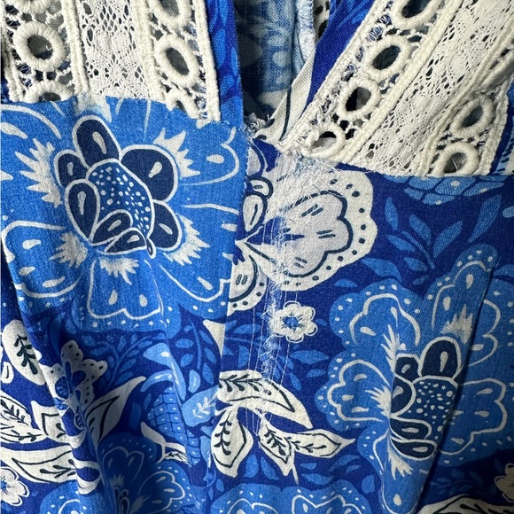 FARM RIO Full Of Flowers Ruffled Jumpsuit - Picture 9 of 9